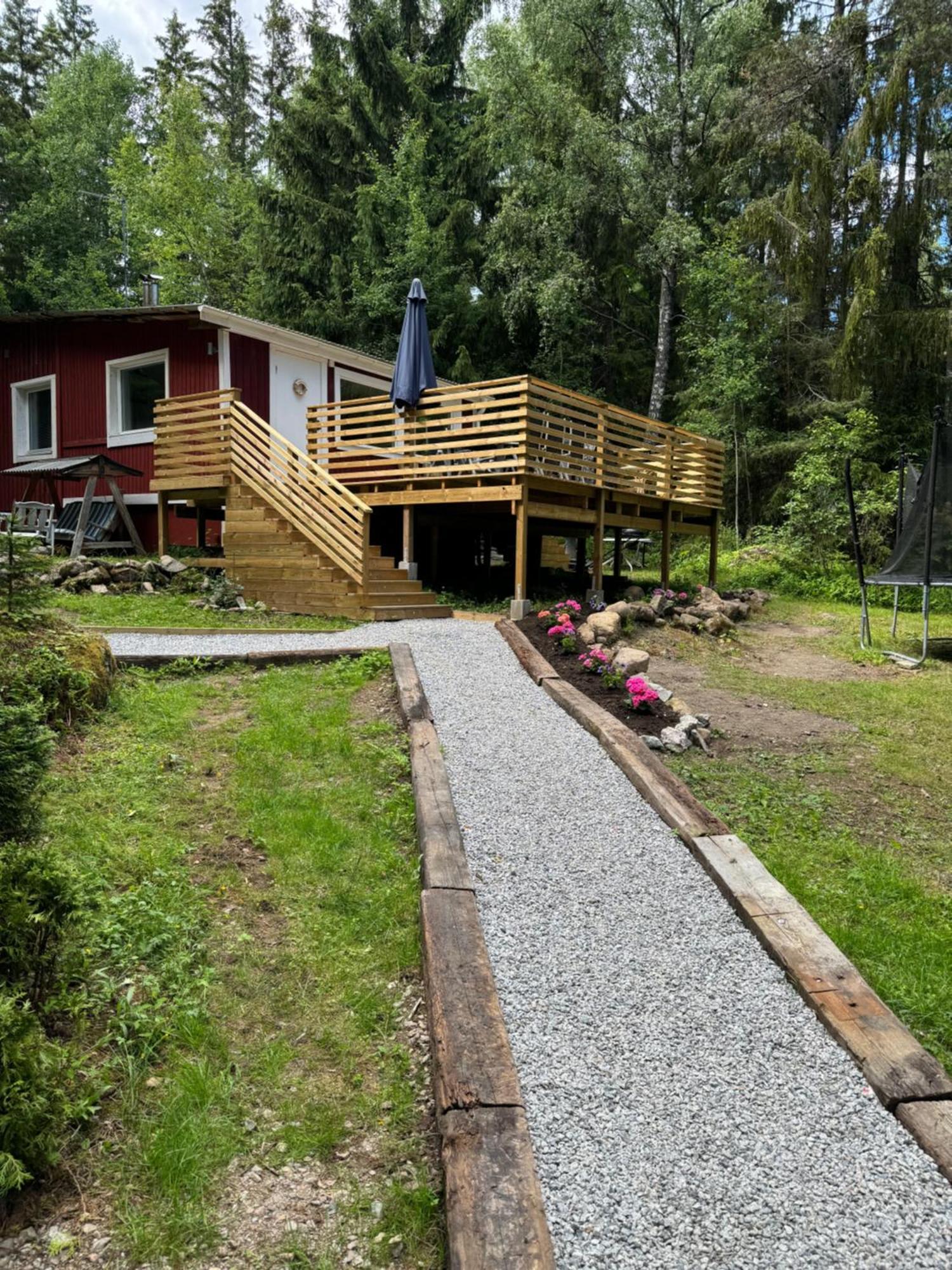 Mysig Stuga I Naevesta Orebro Exterior photo